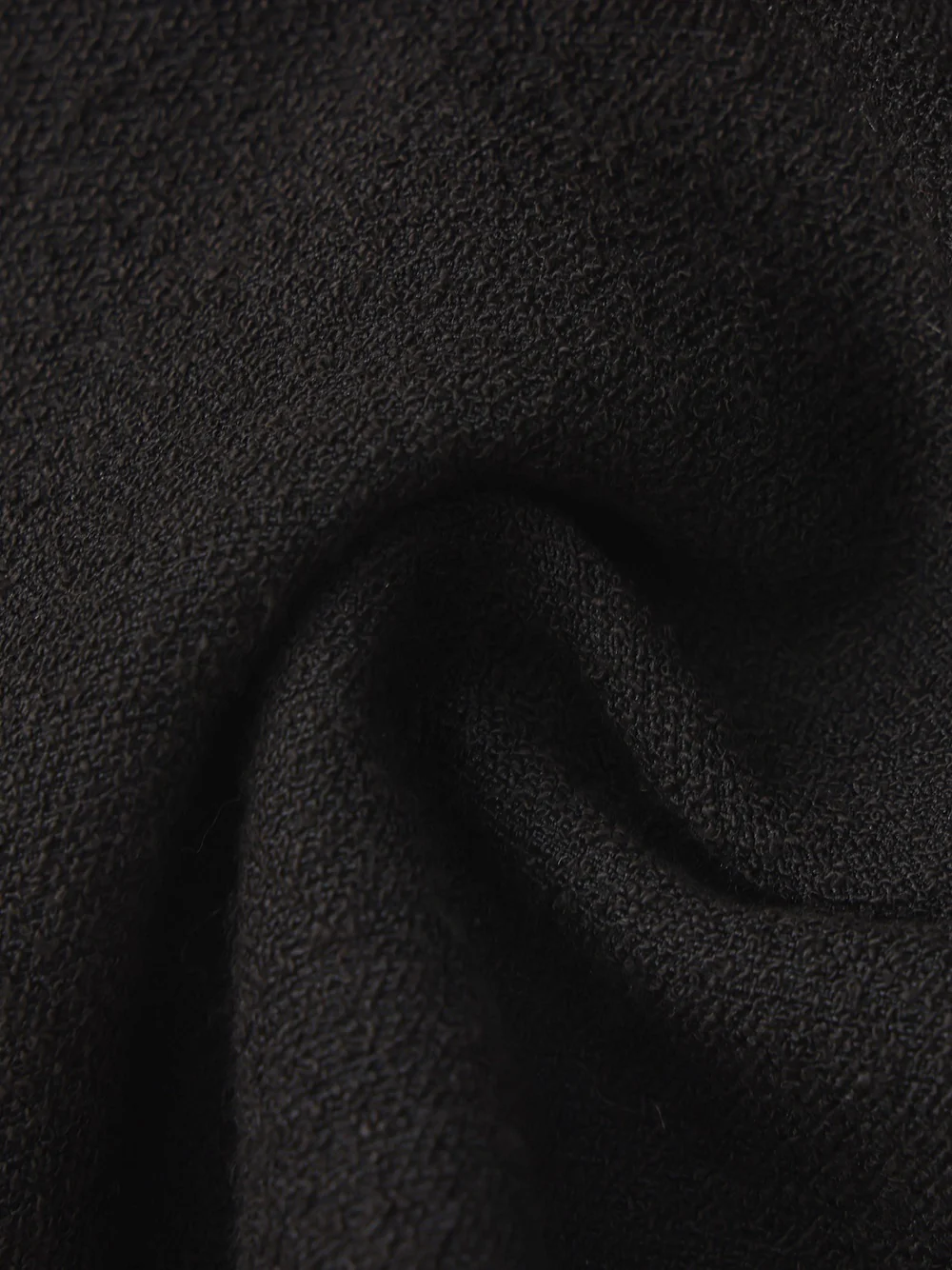 Amara Tailored Halter Black Vest - Image 5