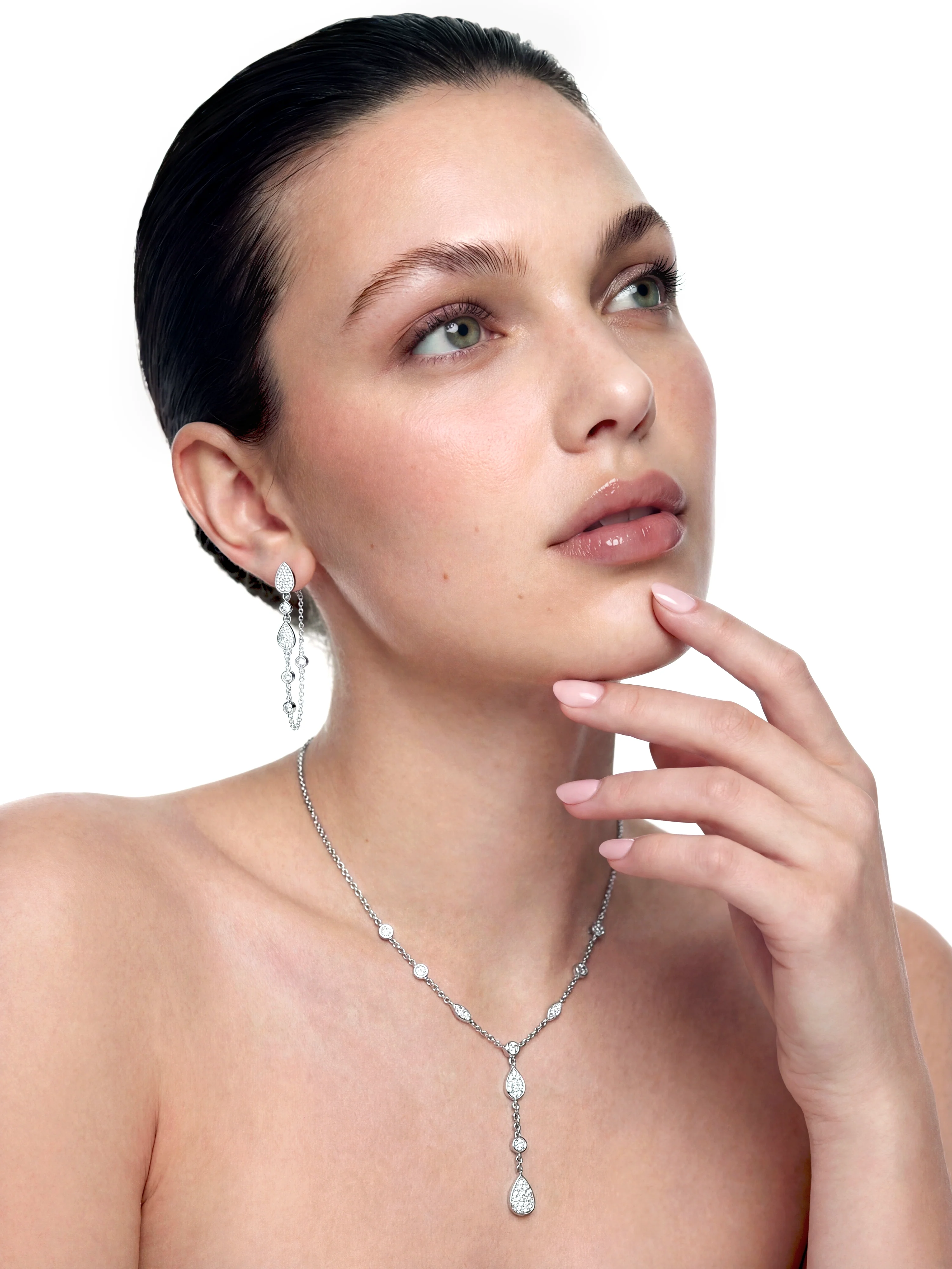 Amélie Crystal Drop Chain Earrings - Image 4