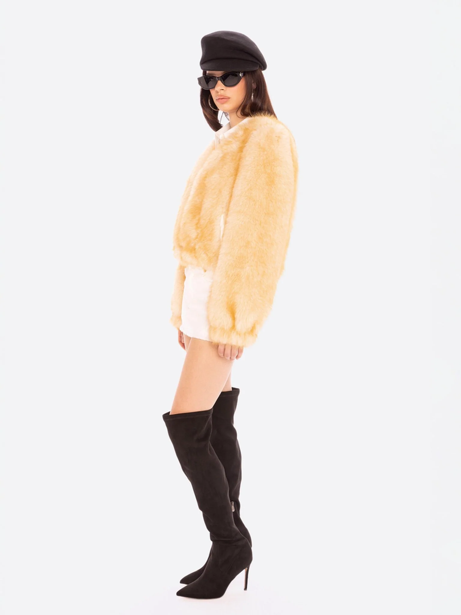 Lavinia Short Faux Fur Jacket - Image 3