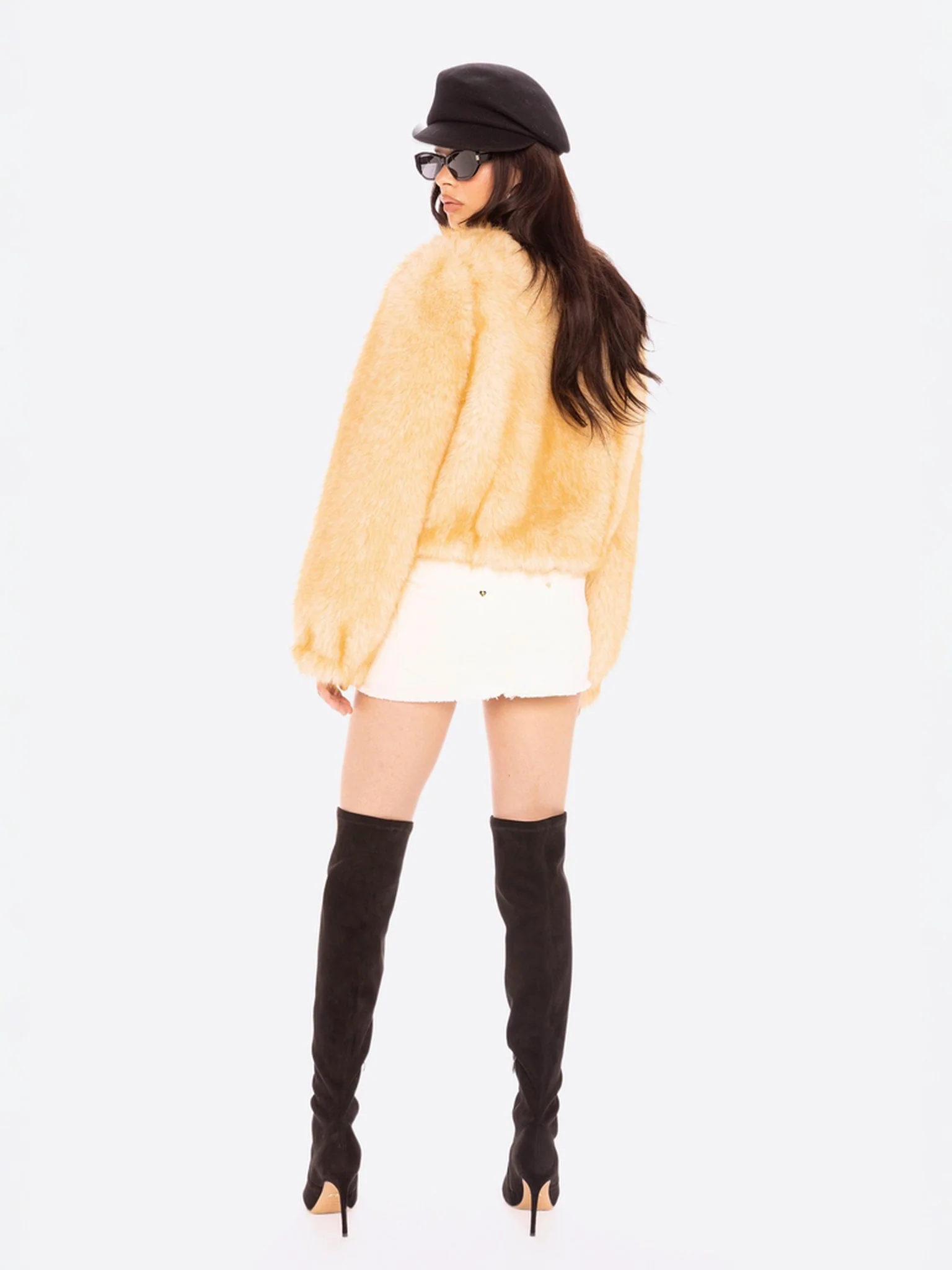 Lavinia Short Faux Fur Jacket - Image 4