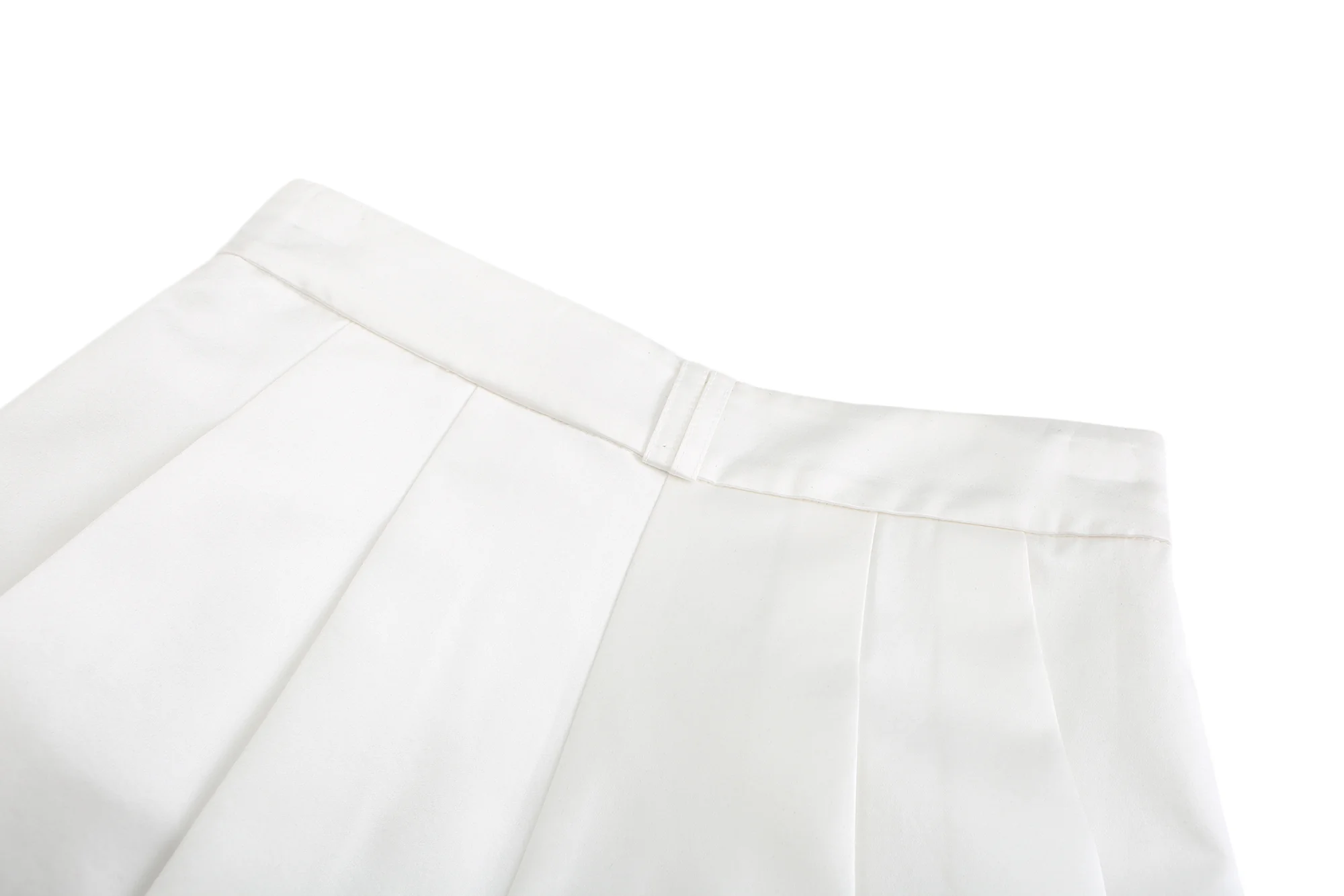 White Milan Shorts - Image 6